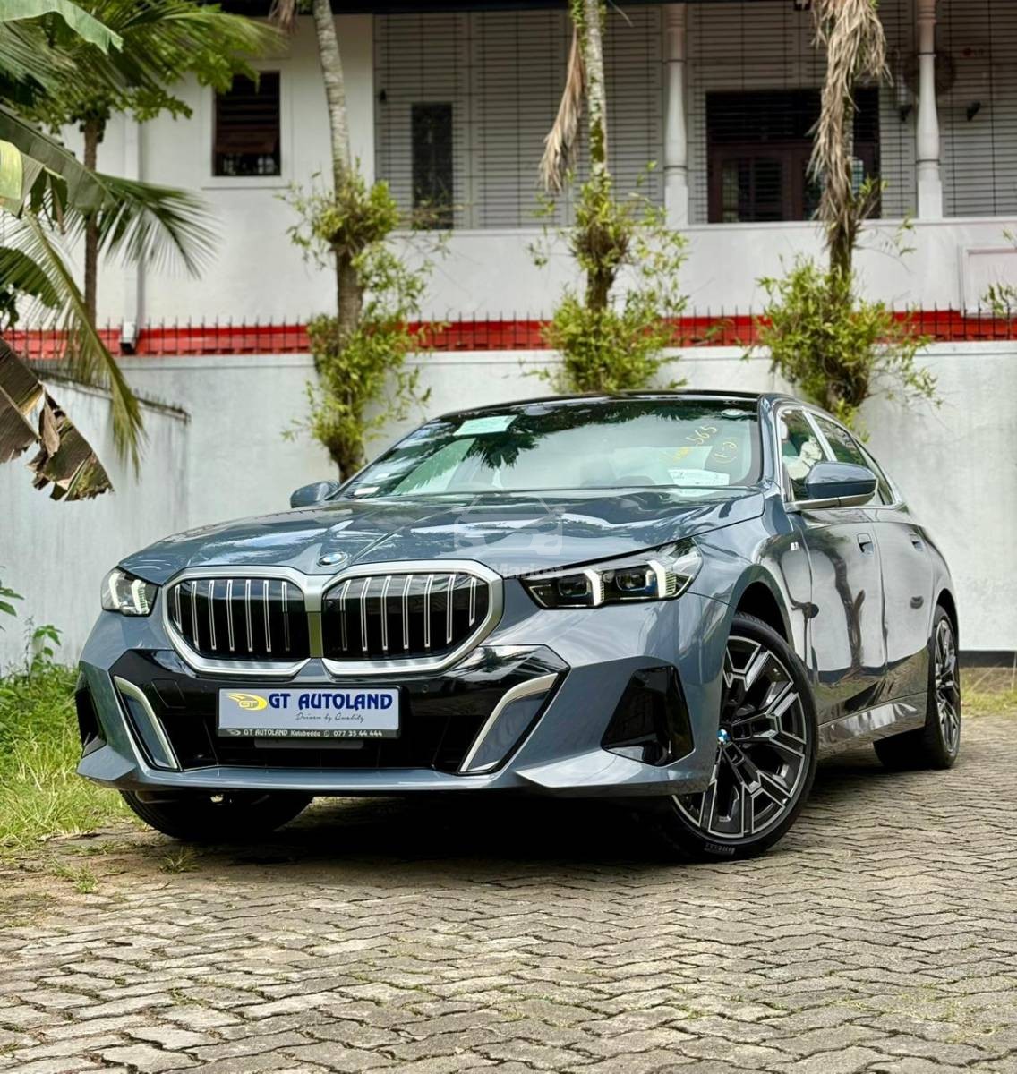 Image BMW 525i Li M Sport Plus  Package (FULL 2025 